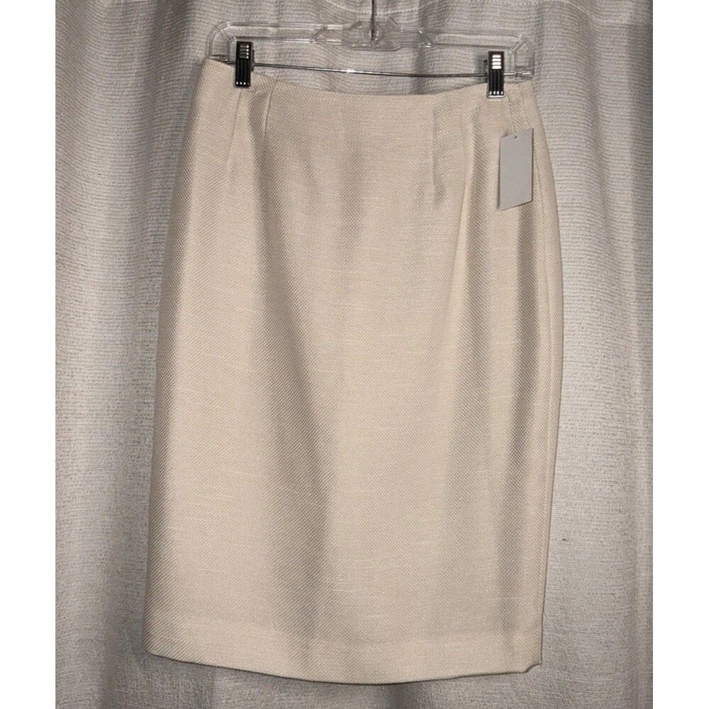Signature By Larry Levine Skirt Size 8 NWT